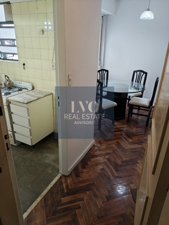 ALTO Palermo 2 Ambientes DIVINO reciclados amplio con buena luz y ventilacion. BAJAS Expensas.-
