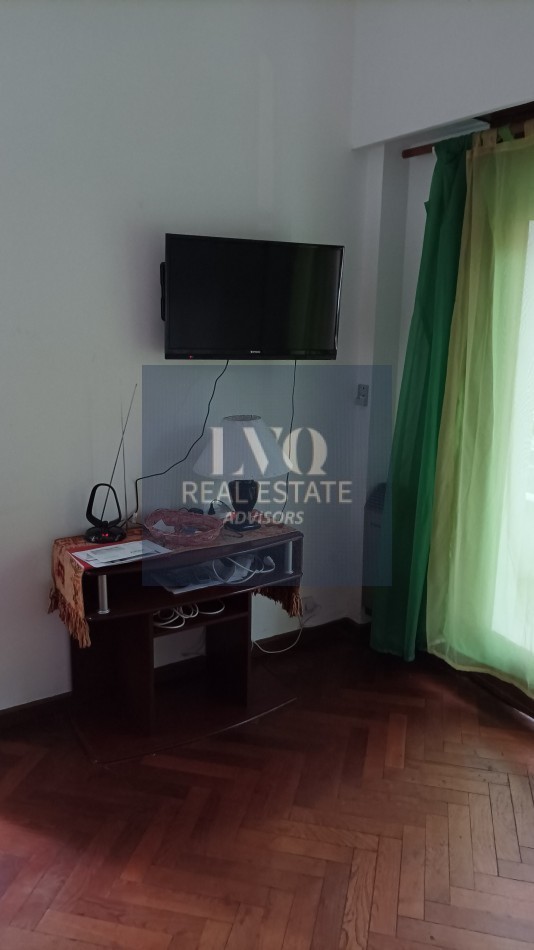 SAN TELMO 2 Ambientes muy amplios de 46m² + Balcon + Cocina + Baño completo. TODO LUZ.-